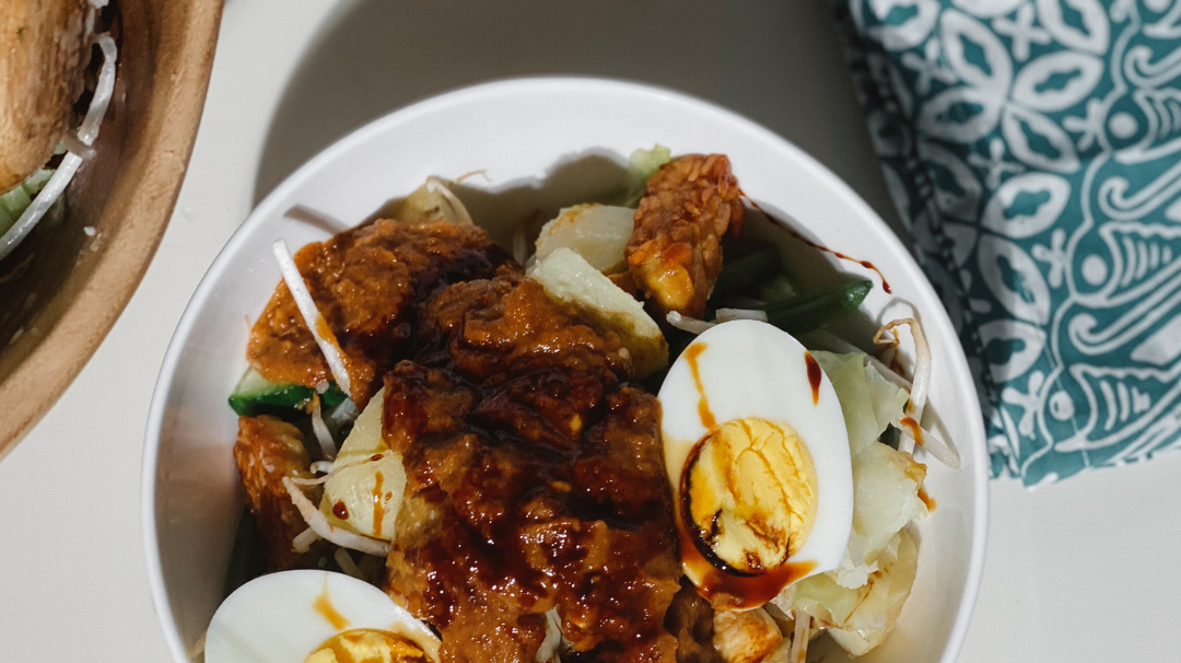Start the new year with Gado gado, Indonesian salad recipe