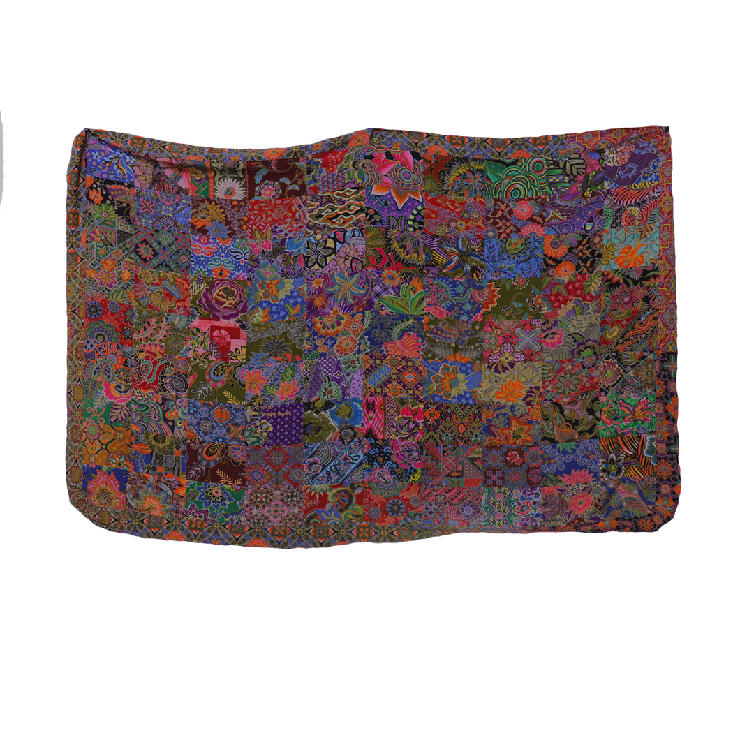 Handmade Reversible Printed Batik Quilt Blanket / Throw - TR0071 - Size 47