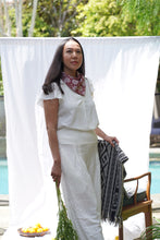 Load image into Gallery viewer, Batik Bandana - Fan in Maroon