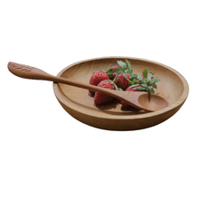Load image into Gallery viewer, Teak wood Leaf Pattern Spoon