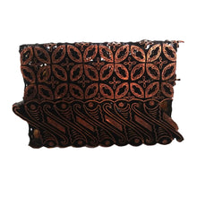 Load image into Gallery viewer, Batik Gili Face Covering &amp; Shawl Set - Royalty