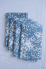 Load image into Gallery viewer, Batik Cloth Napkin Set of Four - Stone