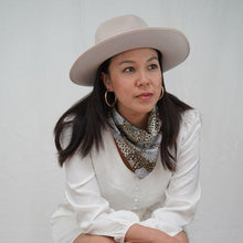 Load image into Gallery viewer, Batik Bandana - Sekar Jagad Grey