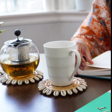 Load image into Gallery viewer, Coaster Rattan &amp; Seashells - Set of Two