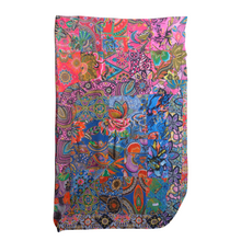 Load image into Gallery viewer, Handmade Reversible Batik Quilt Blanket / Throw - TR0031