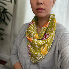 Load image into Gallery viewer, Batik Bandana - Taro Leaf