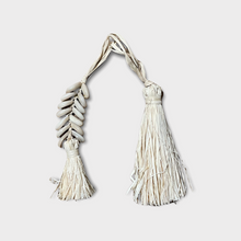Load image into Gallery viewer, Small Size Seashell Tassel, Beach Home Decor, Boho Shell Tassel Hanging Chain