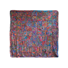 Load image into Gallery viewer, Handmade Reversible Batik Quilt Blanket / Throw - TR0042 - Queen and King Bed Size 87&quot;x87&quot;
