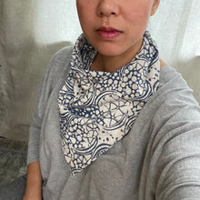 Load image into Gallery viewer, Batik Bandana - Stone