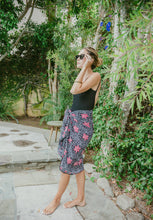 Load image into Gallery viewer, Batik Shawl/ Sarong/ Wrap - Cotton - Star