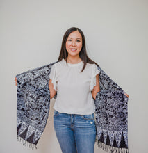 Load image into Gallery viewer, Handmade Batik Scarf - Cotton - Wings
