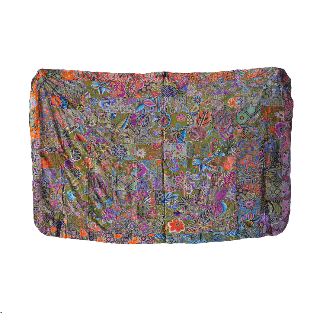 Handmade Reversible Batik Quilt Blanket / Throw - TR0056